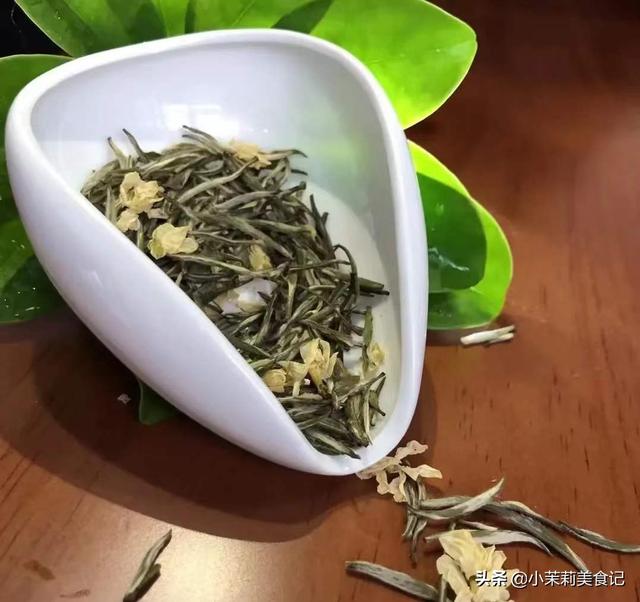 芒种后又湿又热，建议多喝这4种茶，提神又解暑，比喝冷饮强多了