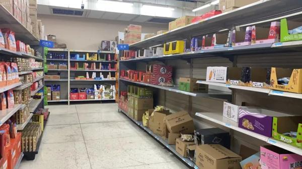 知名品牌接连闭店！大型超市，没人逛了？