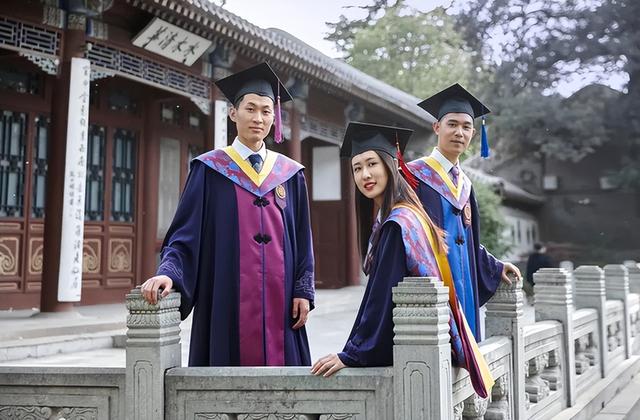 北京市985大学排名，4所是全国十强大学，xx民大排名倒数第一