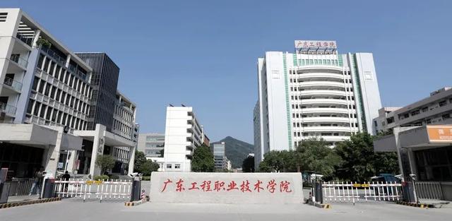 考上这14所省示范性高职院校之一，毕业后还愁找不到工作吗？