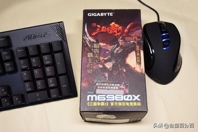 Cherry红轴与灯光同步加持，技嘉AORUS 猎鹰K1机械键盘开箱评测