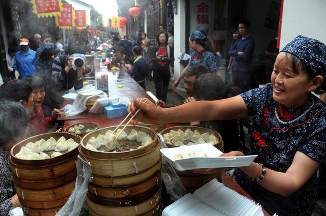 赴一场南翔老街的十年之约，老街依旧，人已不同