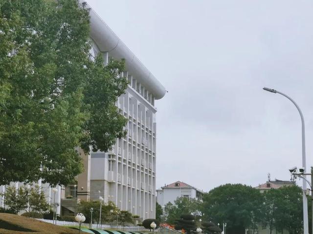 湘潭大学