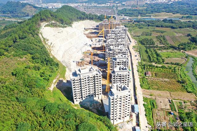 奉化溪口镇，湖山剡江岸，恒大溪上桃花源