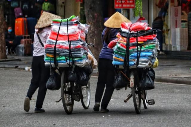 河南PK越南，鞋服制造大迁移