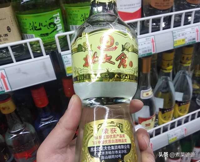 2023年白酒选购指南，21款好酒入手价指导，中高低端一应俱全