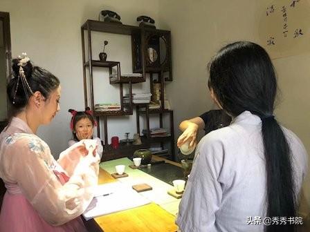 长安雅士诗词培训，让孩子融入到诗情画意的雅士生活中来