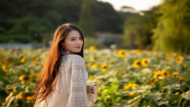 落花不是无情物，化作春泥更护花