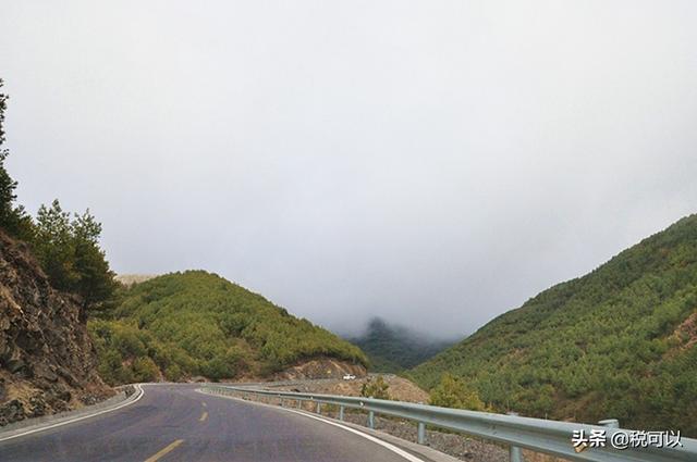 翻越小相岭：从凉山州的喜德到越西，一路都是大凉山美景