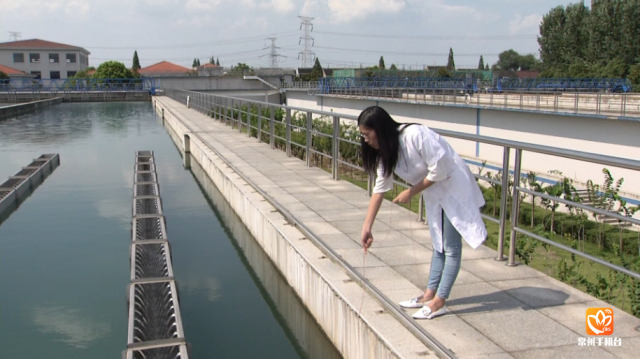 烈日当空战一线 守护城市“水脉搏”