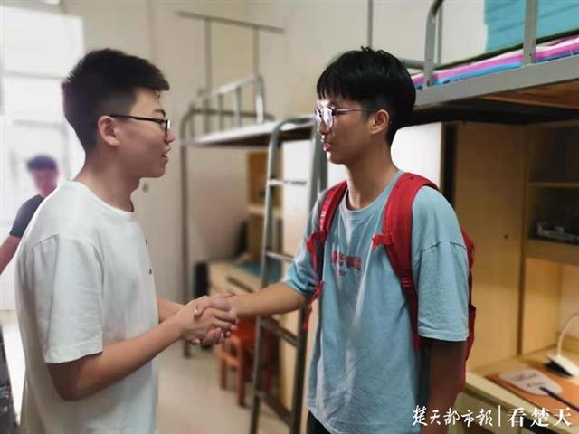 男生最稀罕高校开学了，学前教育专业逐渐受男生欢迎