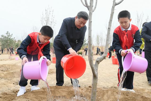 镜观·领航｜少年儿童成长，总书记无比关心