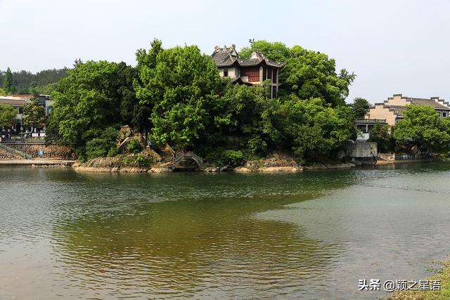 奉化溪口镇，湖山剡江岸，恒大溪上桃花源