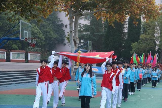 蓬溪任隆中学召开第40届冬季田径运动会