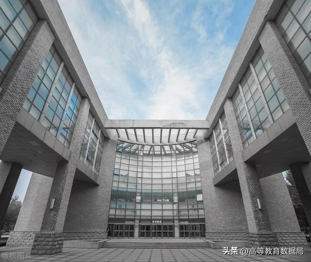 共和国长子辽宁的公办大学排名