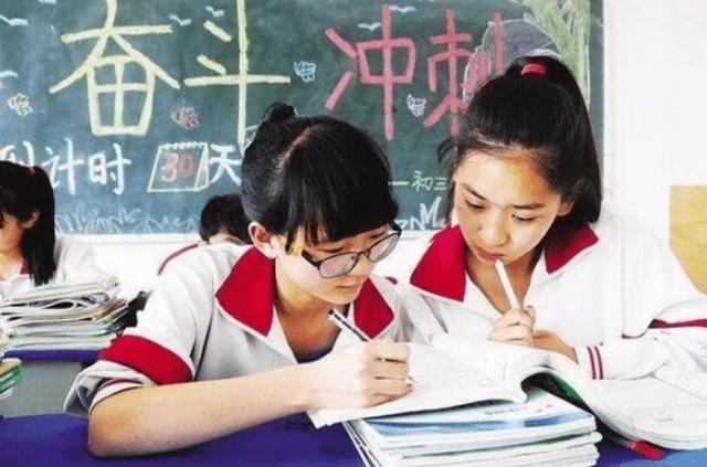 2023全国百强中学名单出炉，北京5所学校入选，堪称“五战神”