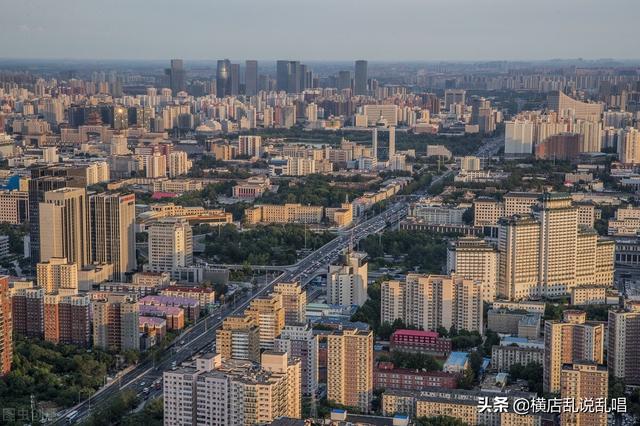 江苏昆山：经济飞速城市巨变，人口暴增房价高涨，昆山的楼市蝶变