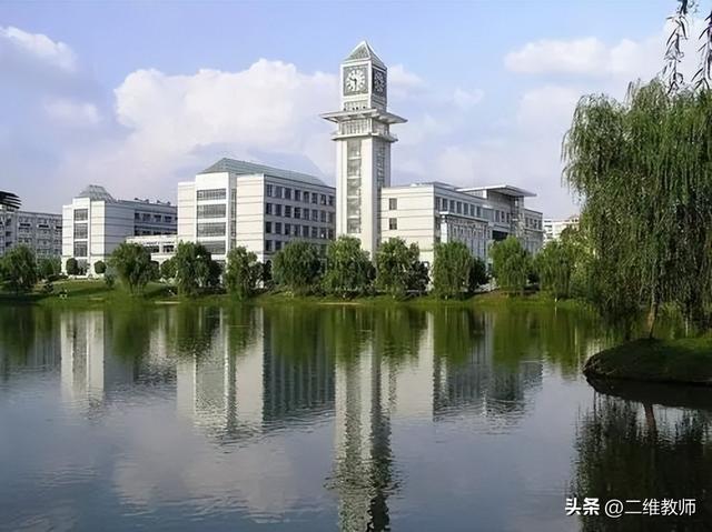 看到“中南”二字，你首先想到哪个城市里的哪一所大学？