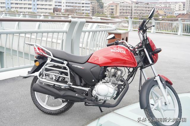 实用跨骑车就选新大洲本田CBF150U