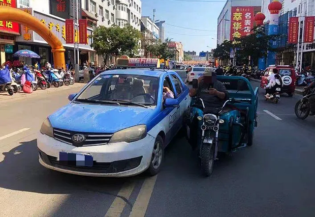 内蒙古宁城县：百日攻坚“两队一室”警务运行模式助力行动战果转化