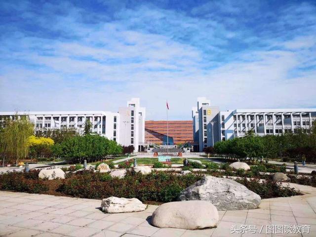 河北省唯一的211大学，并不在河北省内，位于天津！